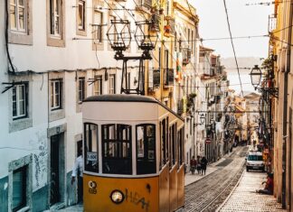 Czy warto kupić używany wózek?