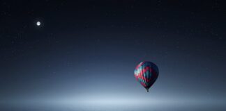 Jak udekorować pokój balonami na urodziny?